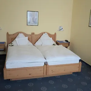 Alpha Hotel
